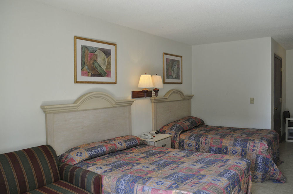 Oyo Hotel Myrtle Beach Kings Hwy Dış mekan fotoğraf